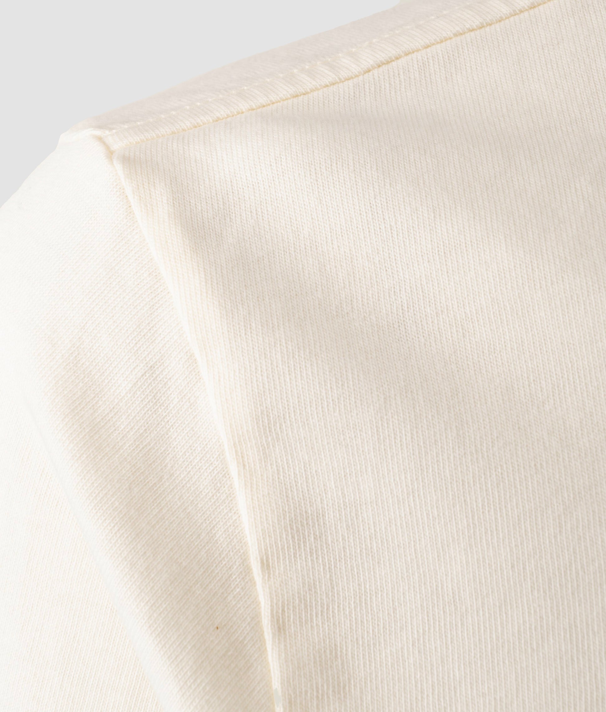 T-SHIRTS EMBOSSED T-SHIRT IVORY | Murphy&Nye