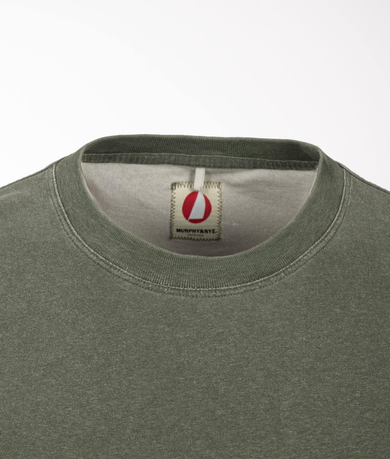 T-SHIRTS TUG T-SHIRT OLIVINE | Murphy&Nye