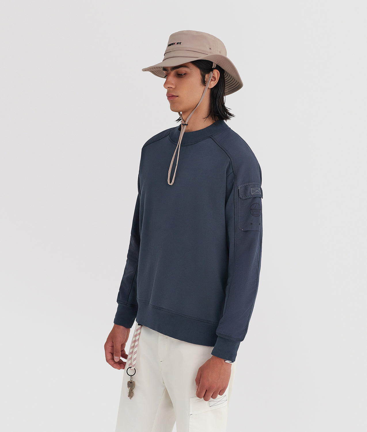 WASHER SWEATSHIRT