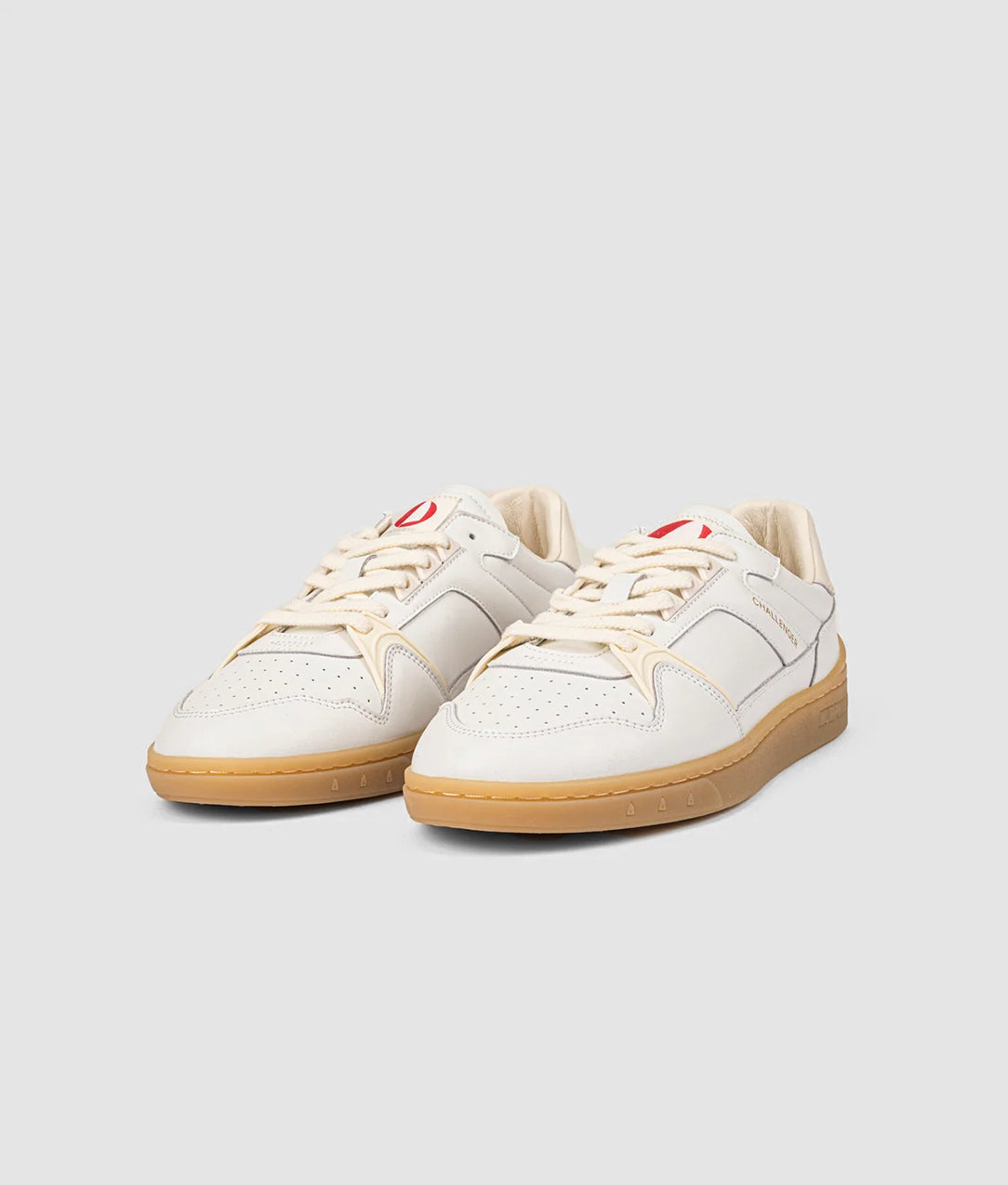 SNEAKER HERITAGE CHALLENGER