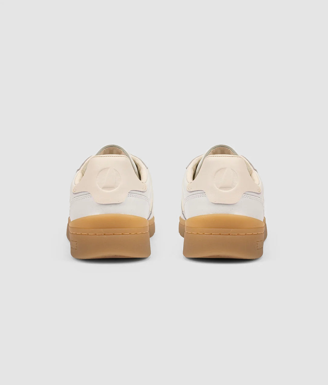 SNEAKER HERITAGE CHALLENGER