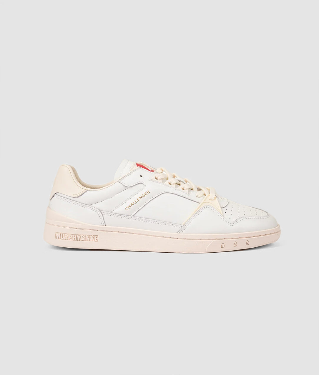 SNEAKER HERITAGE CHALLENGER