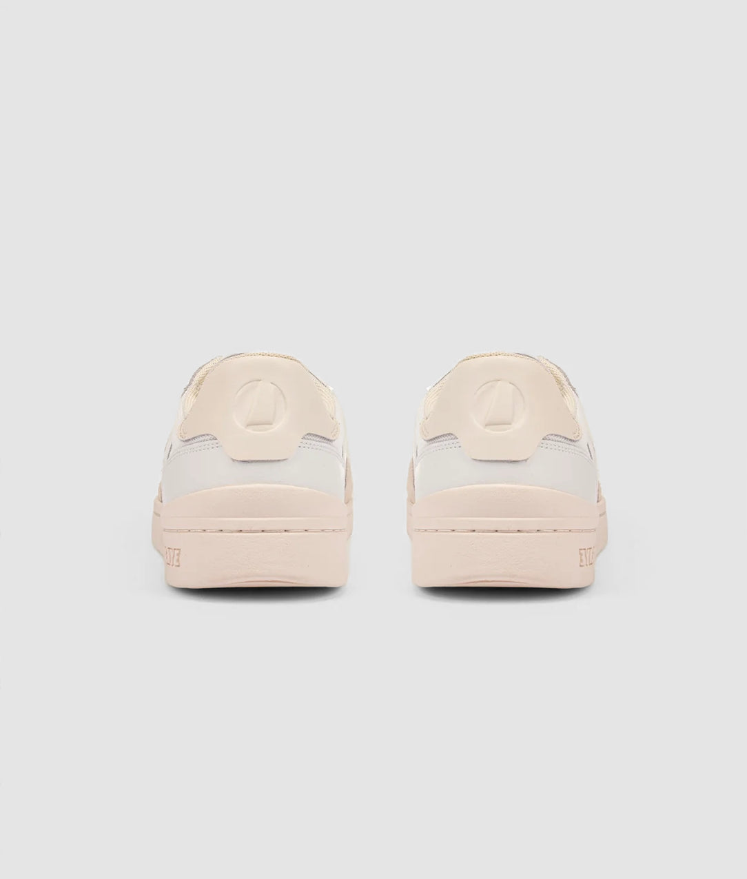 CHALLENGER SUEDE HERITAGE SNEAKER