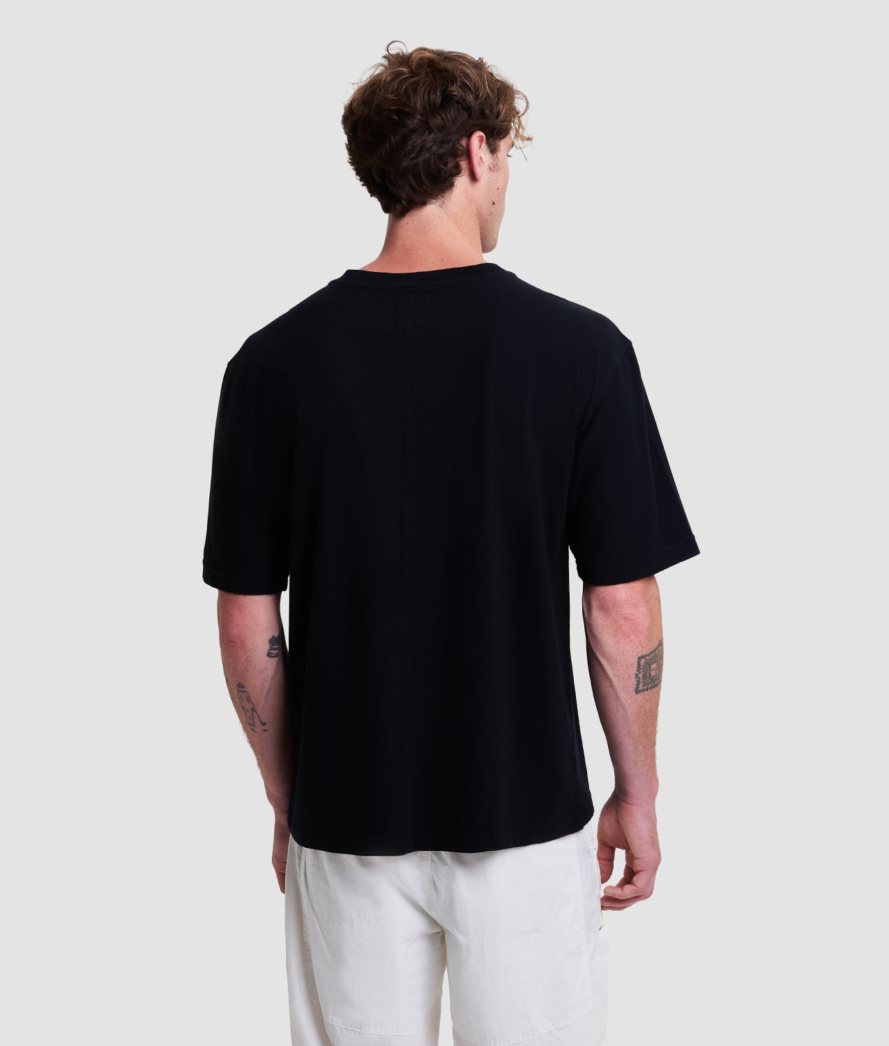 PEAK T-SHIRT - T-Shirt Raglan con Dettagli Reflex