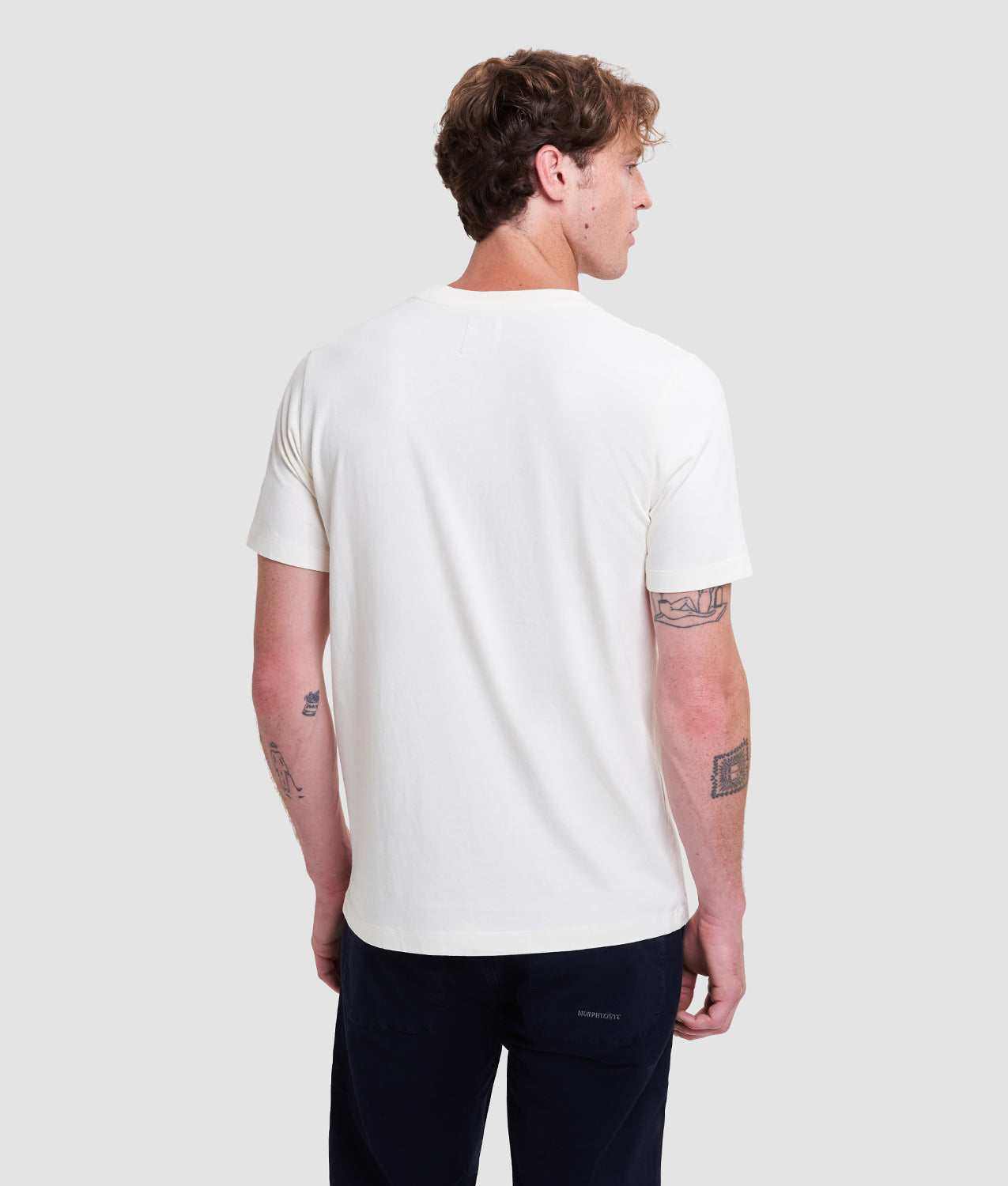 PIVOT T-SHIRT - Oversized T-Shirt with Sail Logo