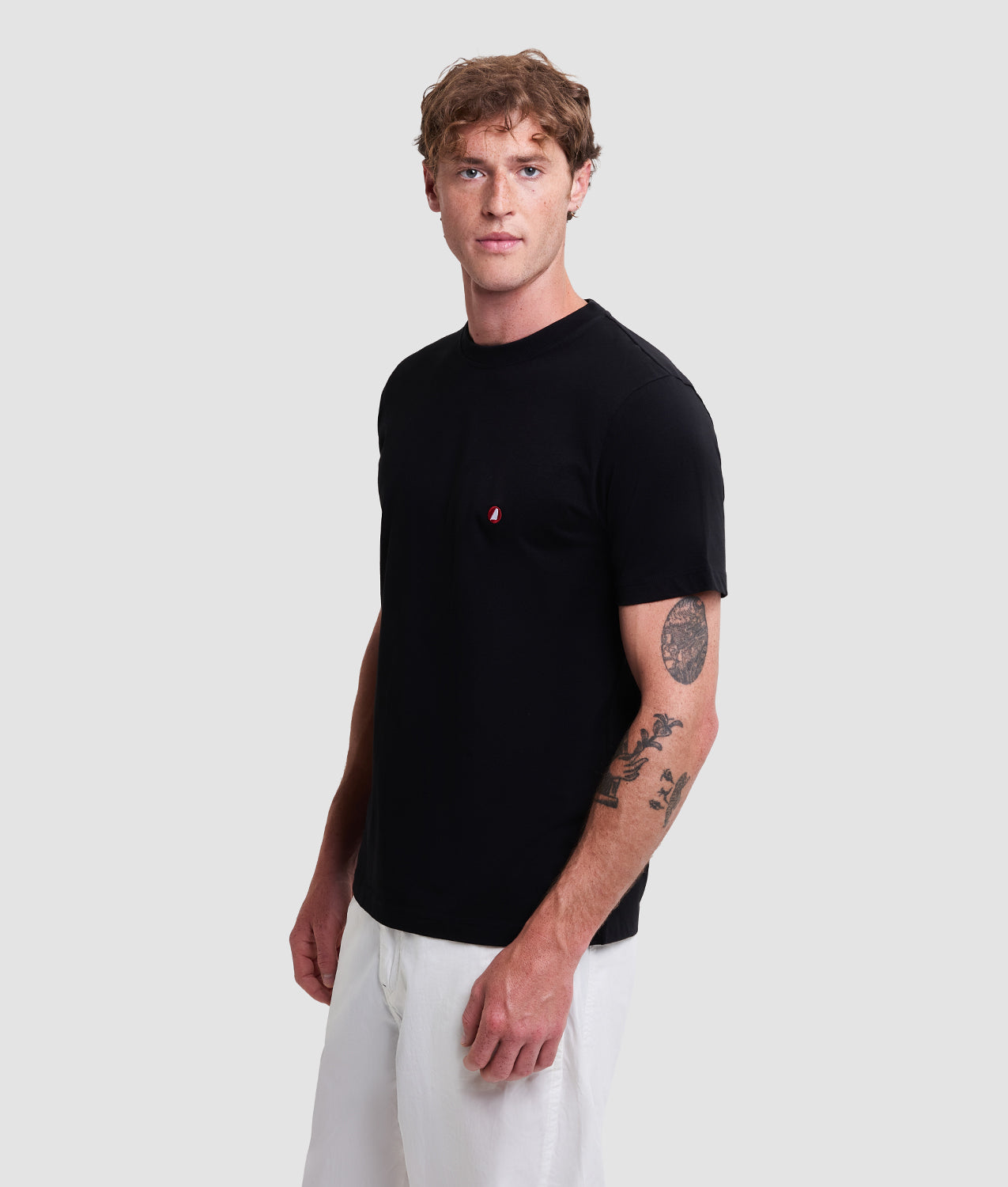 PIVOT T-SHIRT - Oversized T-Shirt with Sail Logo